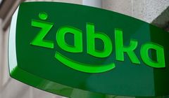 Sądy: Żabki łamią zakaz handlu w niedziele, bo nie są placówkami pocztowymi