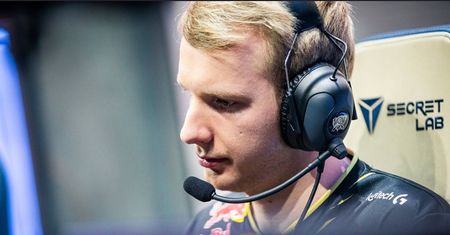 Wspólnie kibicujmy Polakowi w finale Mistrzostw Świata w LoL-a