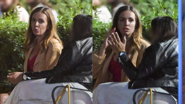 Anna Wendzikowska bawi się z przyjaciółkami na Placu Zbawiciela