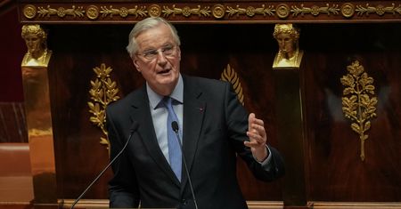Trzęsienie ziemi we Francji. Upadł rząd