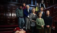 Na Netfliksie nowa komedia z Maciejem Stuhrem. Czy „Spadek” będzie hitem?