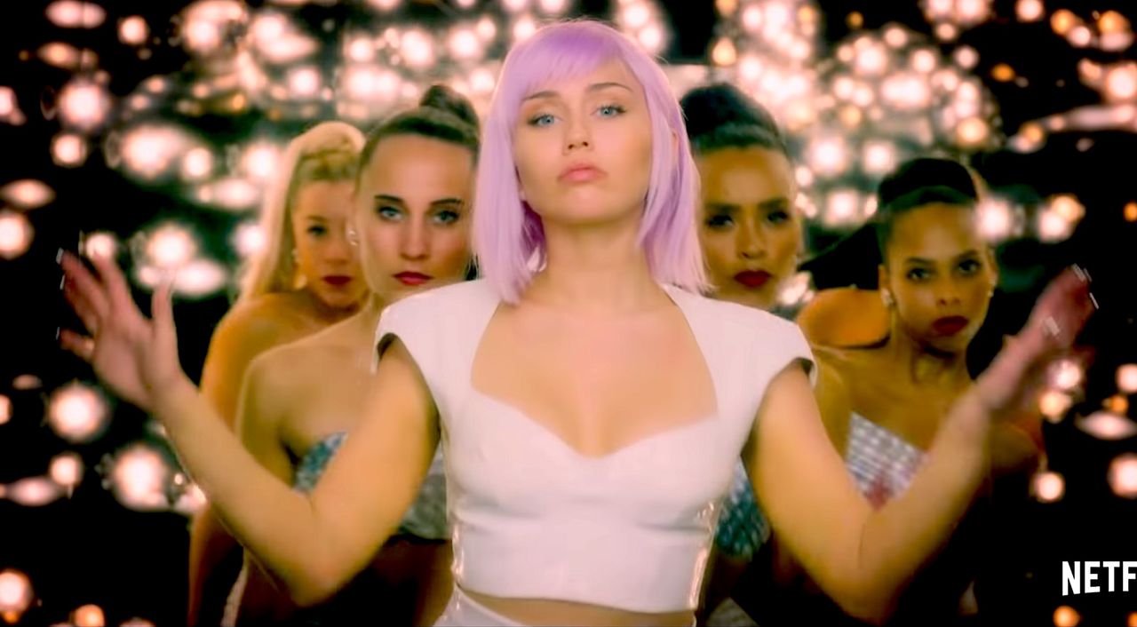 Miley Cyrus w szóstym sezonie "Czarnego Lustra"