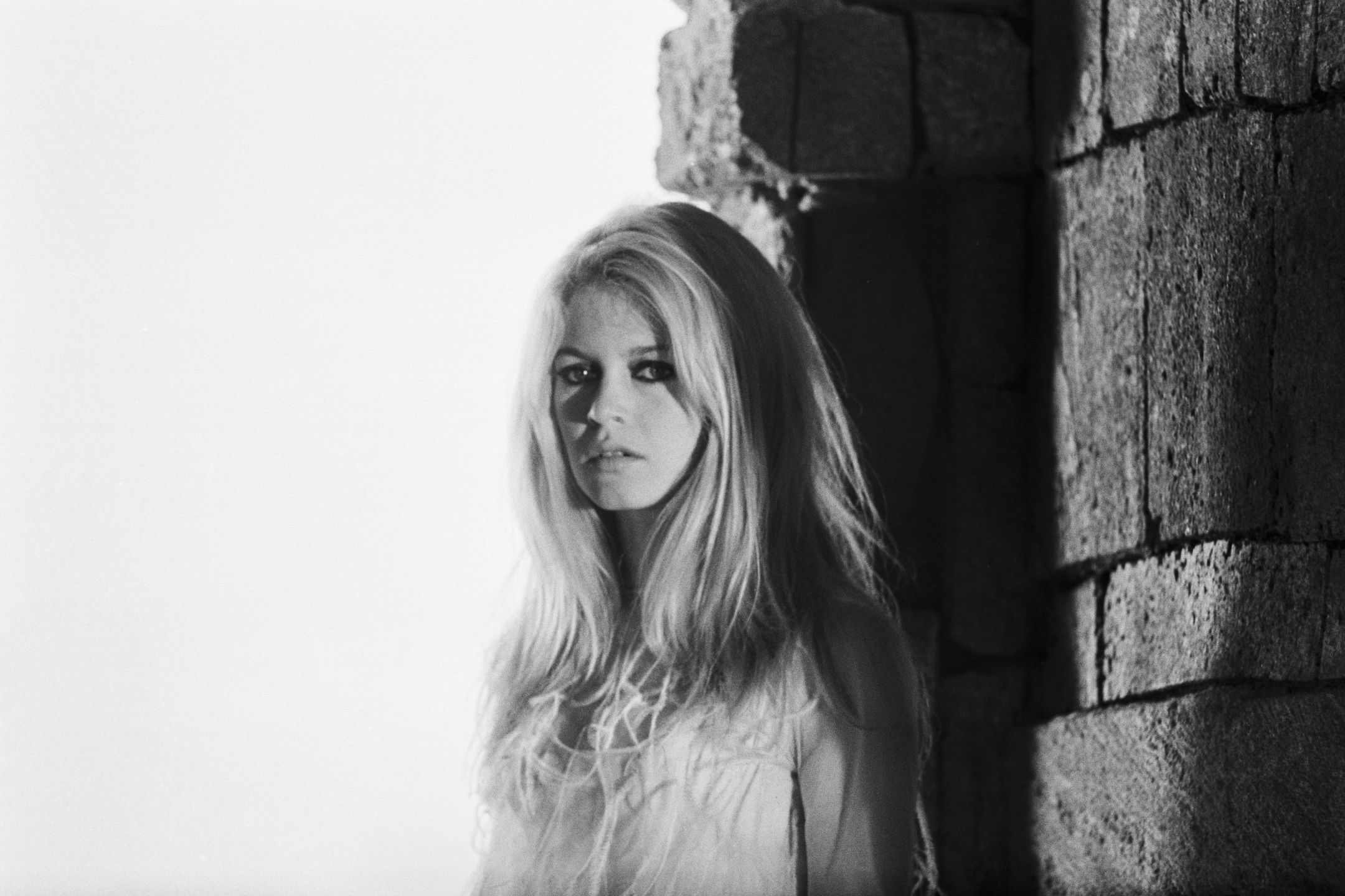 Brigitte Bardot tournage du film 'A Coeur joie', le 29 novembre 1966. (Photo by Keystone-France/Gamma-Rapho via Getty Images)