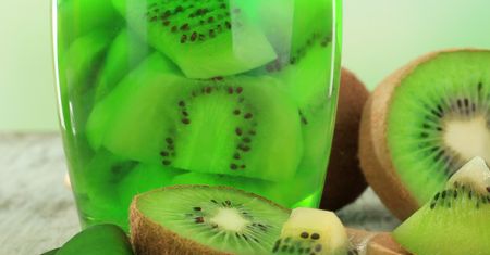 Sposób na galaretkę z kiwi