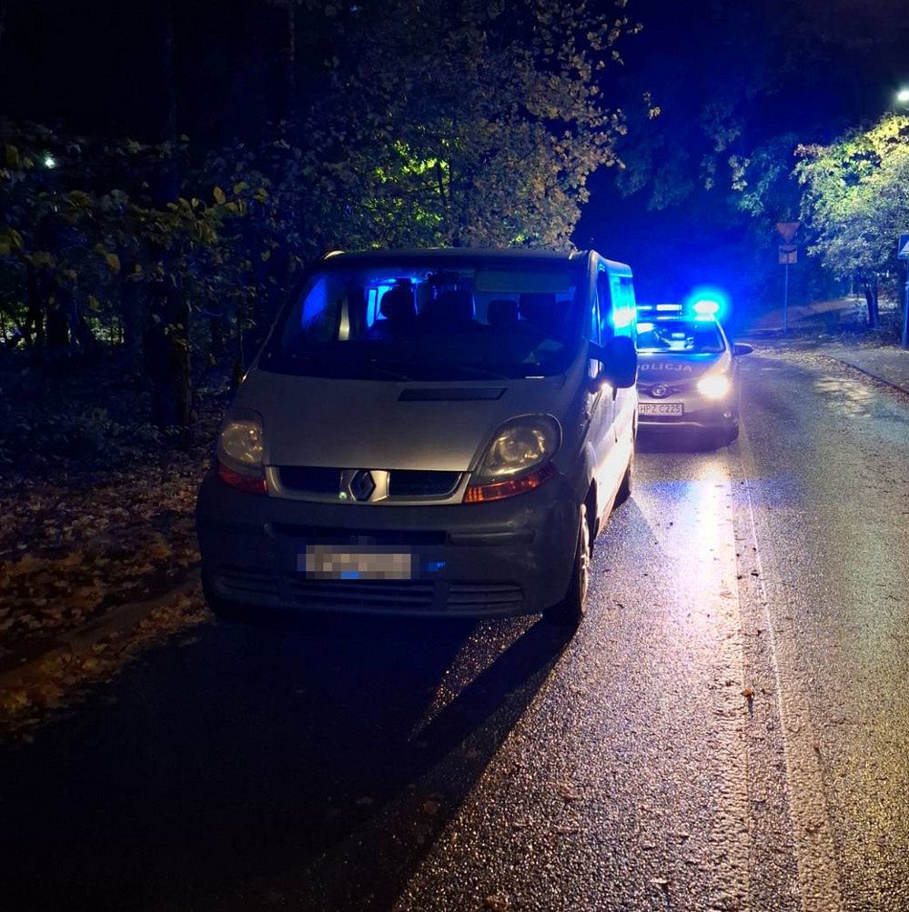 Warszawa: Zatrzymany pijany kierowca z sądowymi zakazami prowadzenia