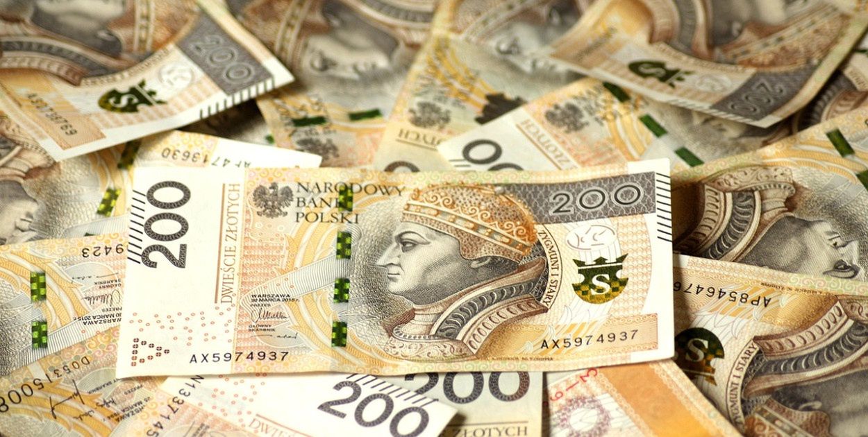 Tyle wystarczy zarabiać, by uchodzić za bogacza. Tak wygląda próg