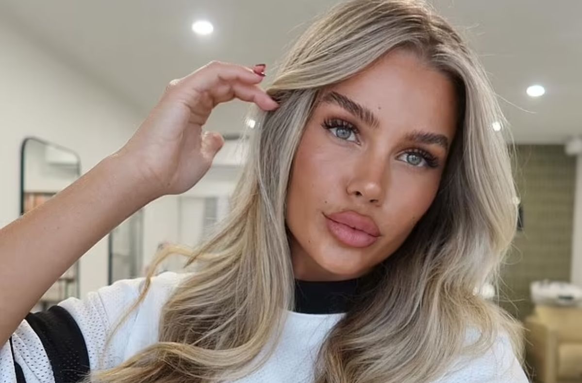 An Australian influencer had numerous procedures and surgeries