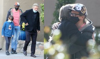 Przybity Alec Baldwin przytula męża Halyny Hutchins podczas spotkania z rodziną zmarłej operatorki (ZDJĘCIA)