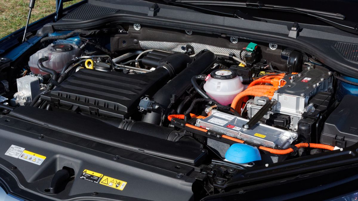 Świetne parametry i niskie spalanie. Ale tylko przy częstym używaniu wtyczki