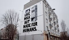 Owsiany gigant rusza z kampanią w Polsce. W reklamach slogan po angielsku