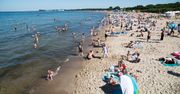 Wakacje 2020. Polacy bronią wakacji nad Bałtykiem. "Normalne ceny"