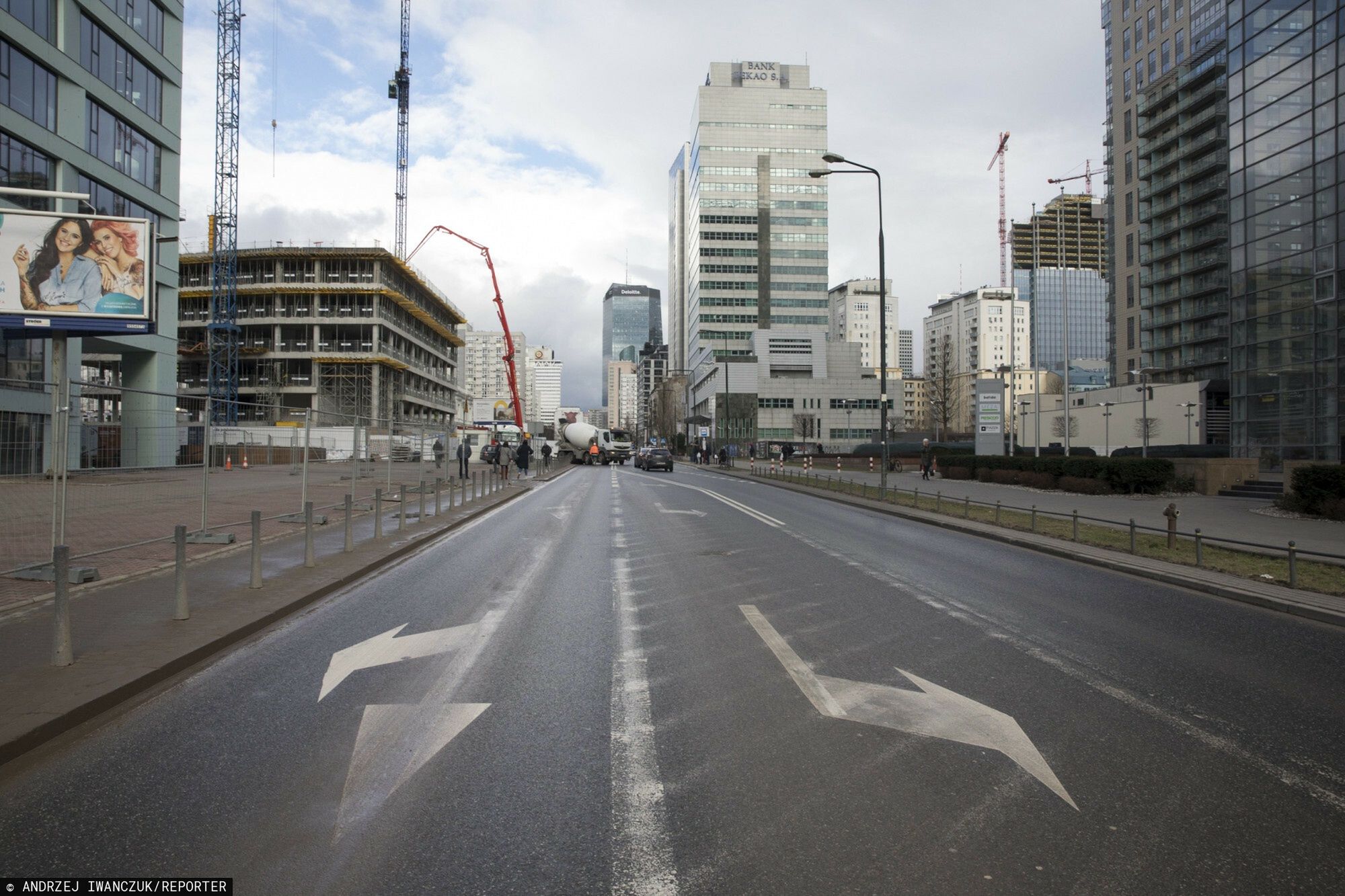 Pekao Tower przy ul. Grzybowskiej