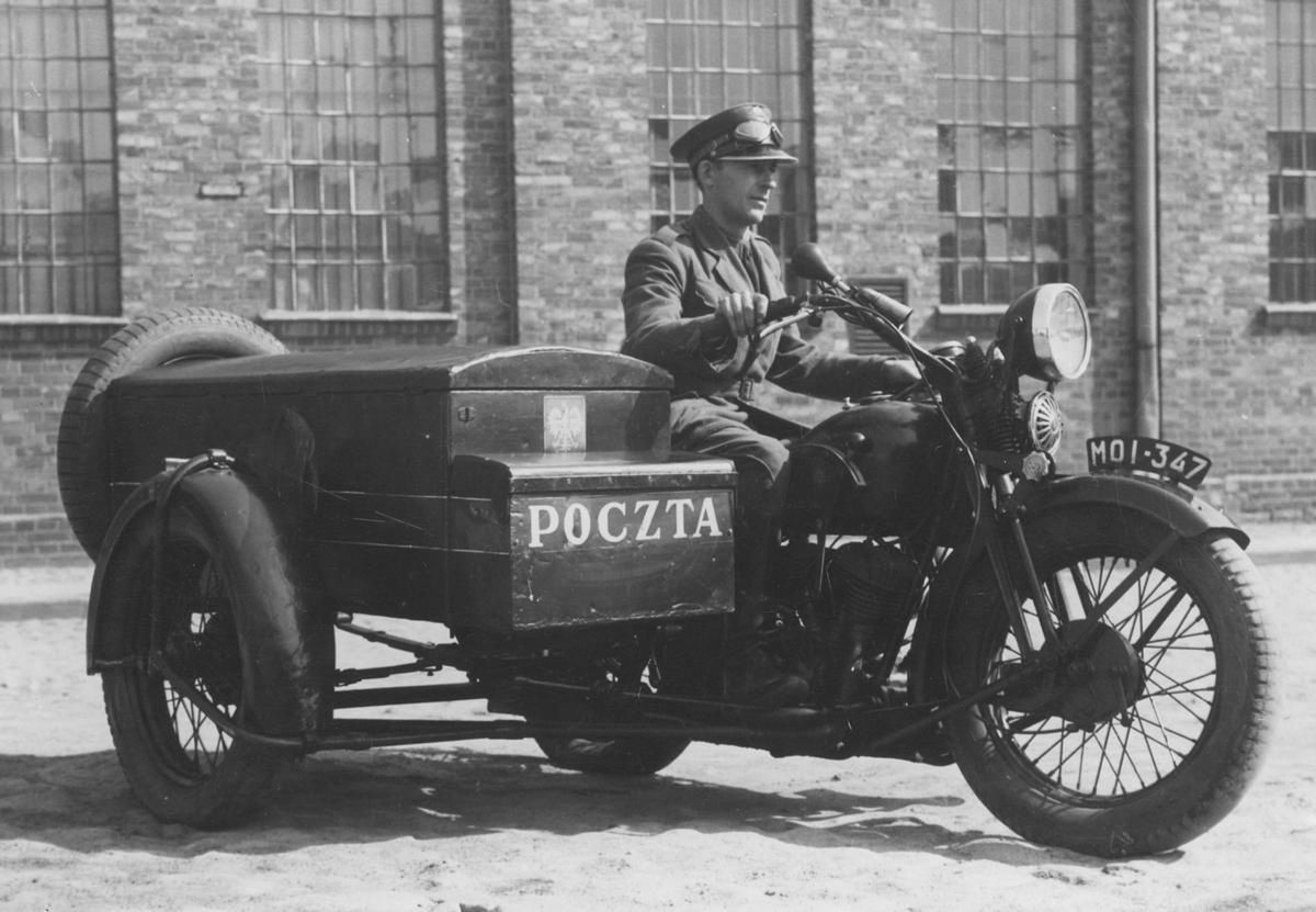 Motocykl pocztowy.