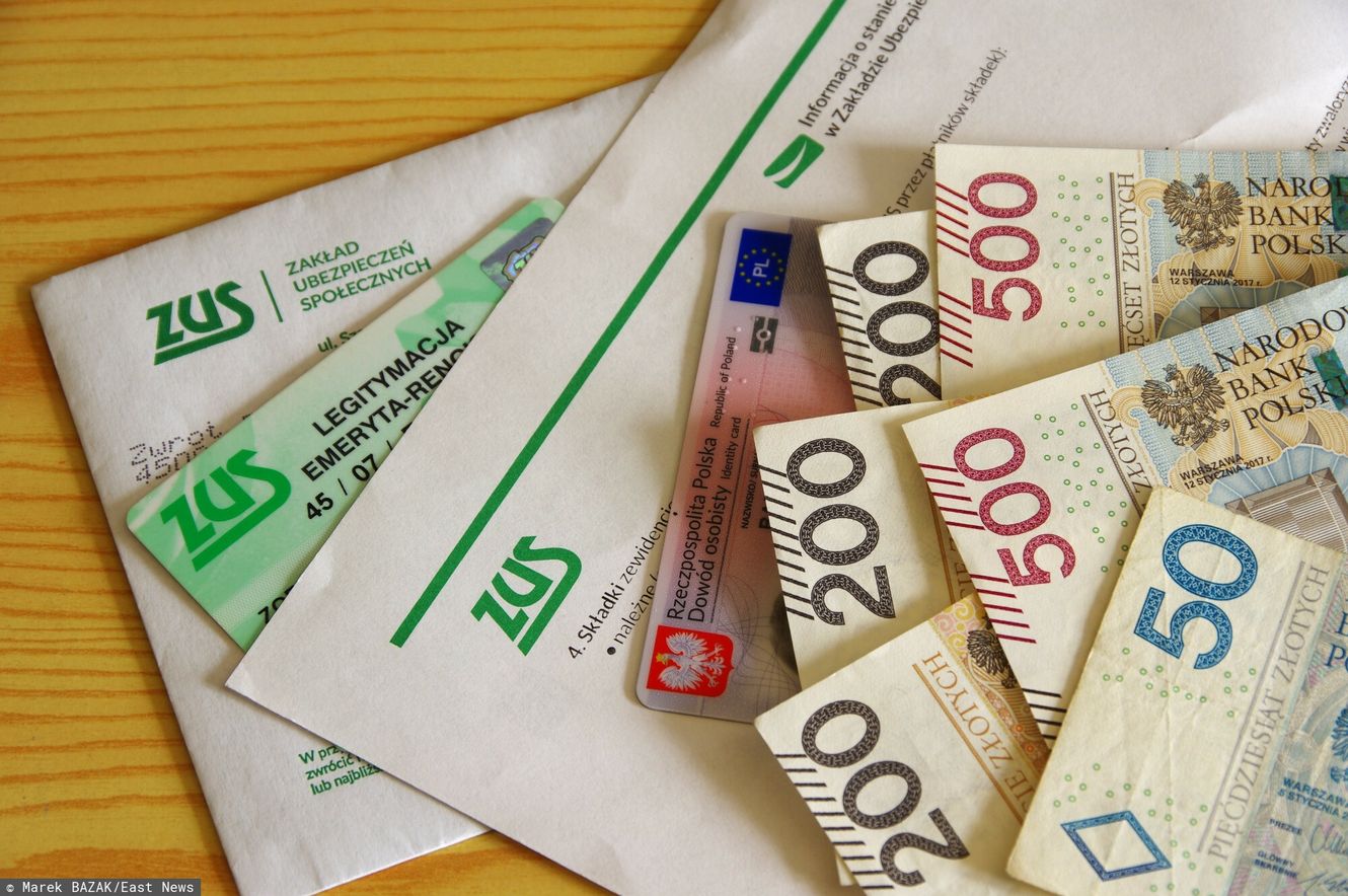 Dostaje 50 tys. zł emerytury. Na drugim biegunie grosze. Ekspert tłumaczy