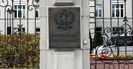 Zaostrzenie kar dla pijanych kierowców i kierujących bez uprawnień