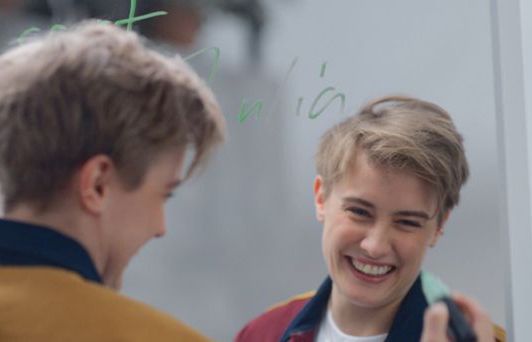 YES w kampanii na Walentynki pokazuje, że kobiety na pierwszym miejscu stawiają innych