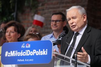 PiS zada Polakom cztery pytania. Odsłonił wszystkie karty