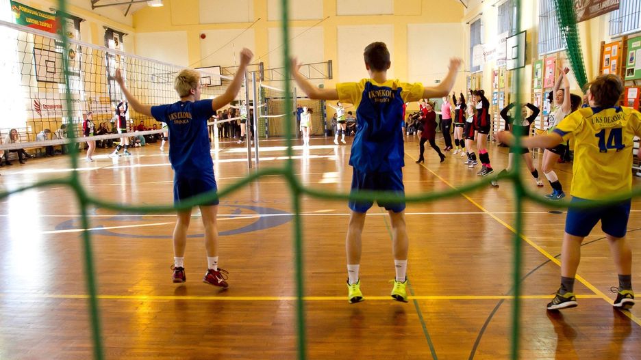 Nowa podstawa programowa ma stawić kres powtarzalnym lekcjom wychowania fizycznego opartymi głównie na grze w piłkę nożną czy siatkówkę.