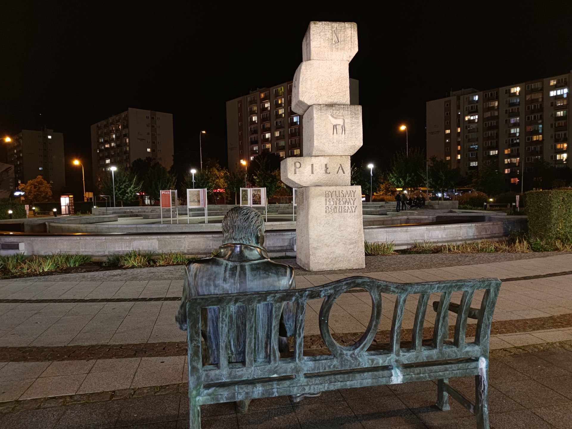 Dużo zalet i jedna wada. Test Xiaomi Mi 10T Pro 30