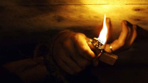 Wiadomość z trumny [zwiastun] 1