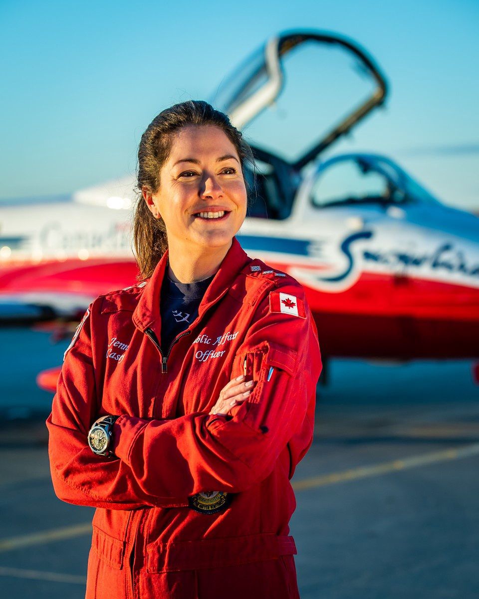 Kanada. Katastrofa odrzutowca Canadair Tutor CT-114. Zginęła kapitan Jennifer Casey