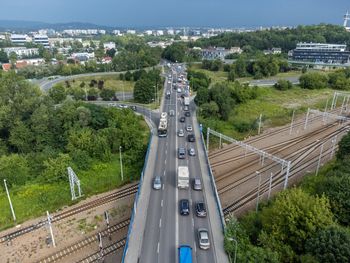 Ranking miast przyjaznych kierowcom 2025. Gdzie jeździ się najszybciej, a gdzie jest najmniej kolizji?
