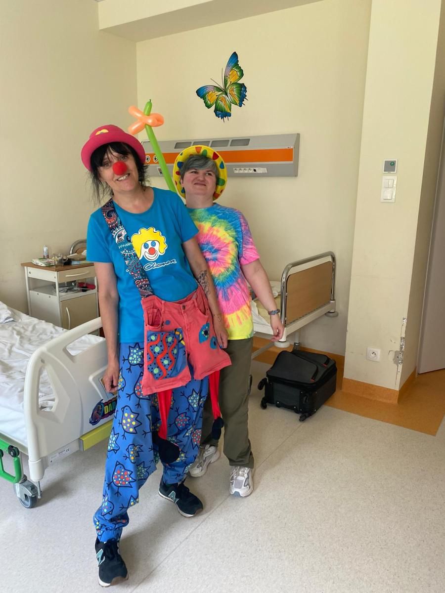 Katarzyna Szczęsna z córką od 15 lat działają jako wolontariuszki Fundacji Dr Clown