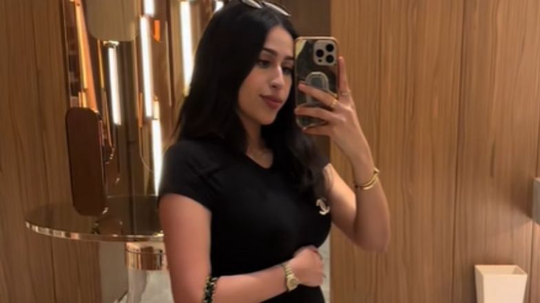 Dubai wife" Linda Andrade receives a diamond ring, crocodile skin Chanel, and Lamborghini from her millionaire husband to celebrate pregnancy