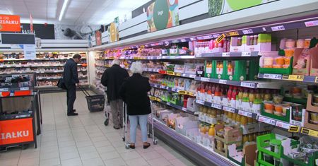 Największa grupa handlowa w Europie chroniona przez byłych agentów Mosadu. Za 700 mln dolarów
