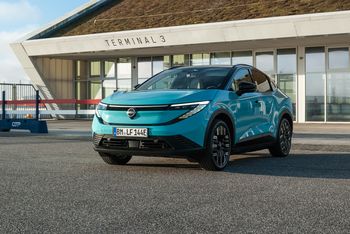 Pierwsza jazda: Nissan Leaf trzeciej generacji – mała Ariya