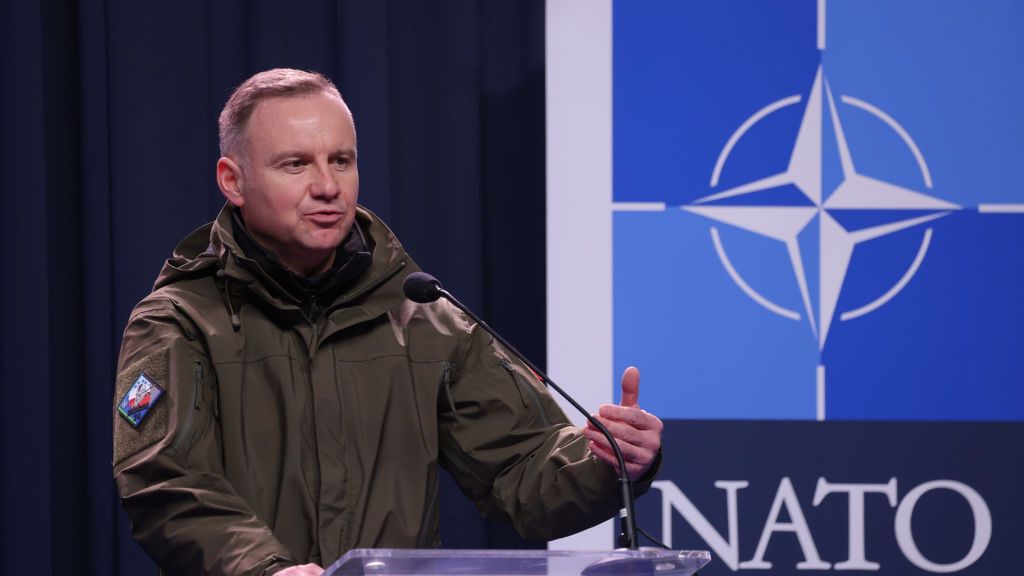 Prezydent Andrzej Duda chce, żeby państwa NATO przeznaczały 3 proc. swojego PKB na obronność