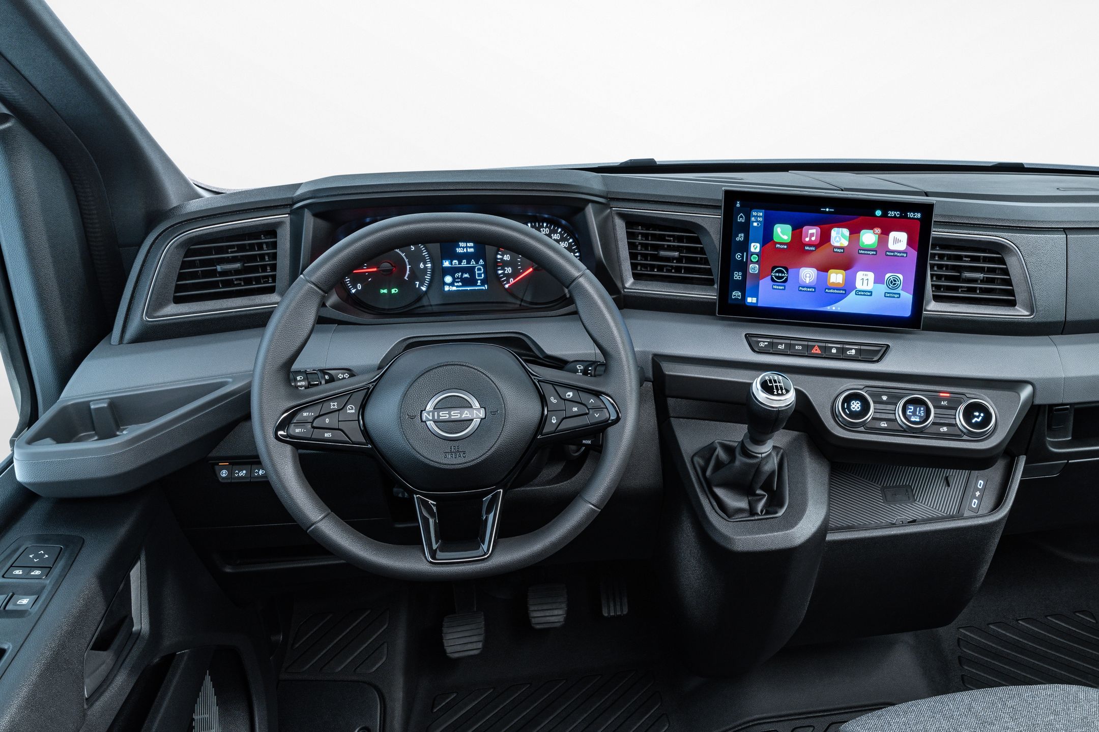 Nissan Interstar