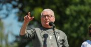 Kazali mu kończyć. Tłum skandował, Wałęsa aż się poddał