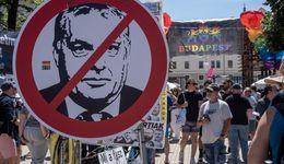 Viktor Orbán w tarapatach. Węgierska gospodarka słabnie przed wyborami