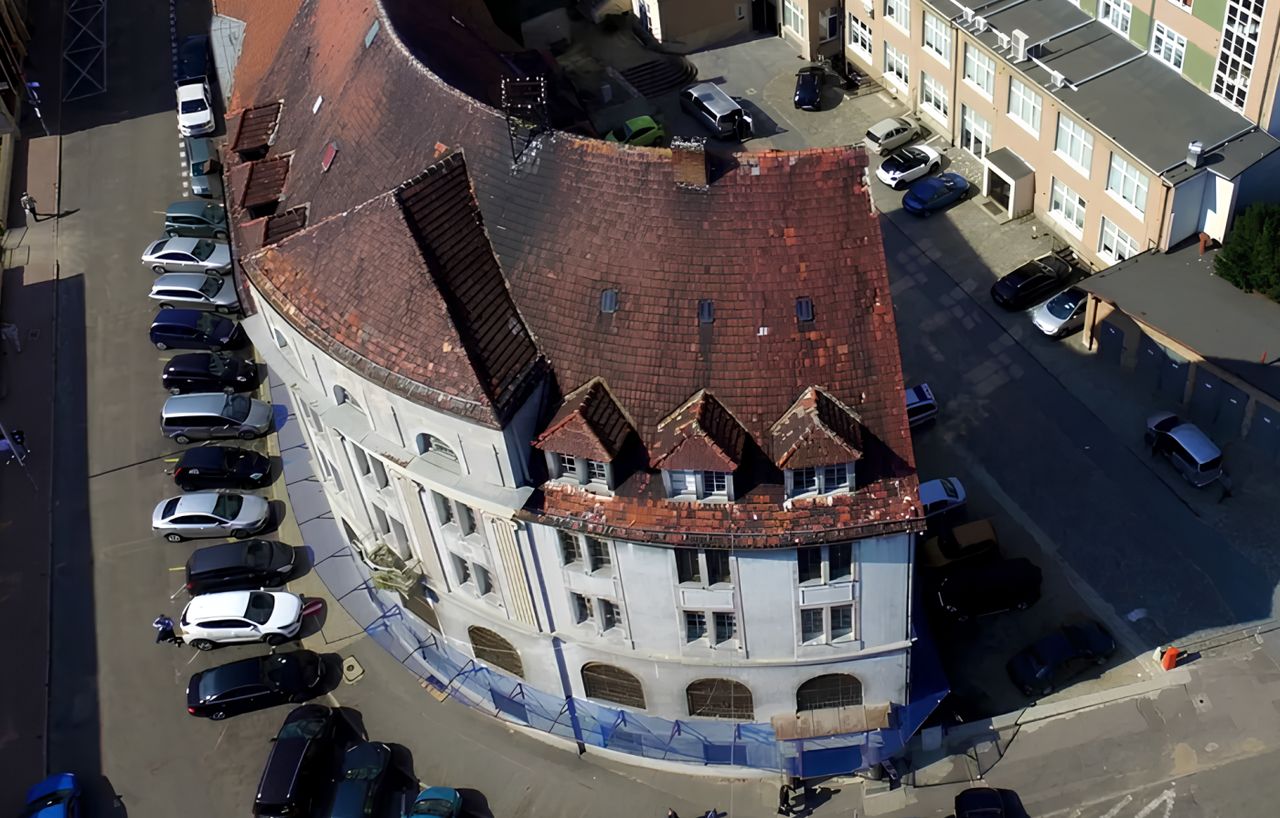 Gorzów: "Pomnik wstydu w centrum". Radni o ruinie przy Obotryckiej