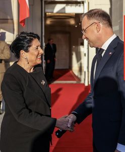 Kontuzja Dudy. Niepokojący szczegół na zdjęciach