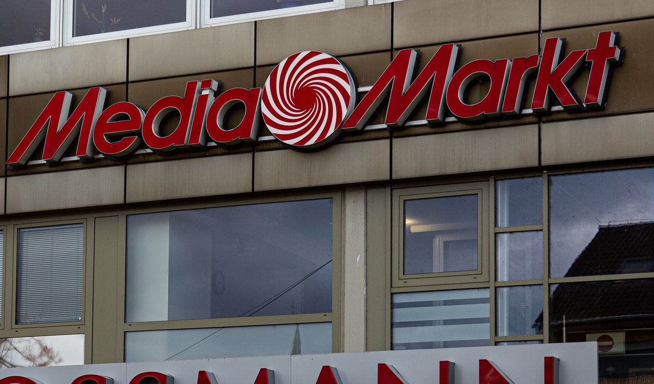 Media Markt ogłasza. Kup smartwatch i odbierz 100 zł. Start 9 marca