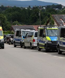 Trwa obława. Mieszkańcy w strachu. W regionie odwołują imprezy