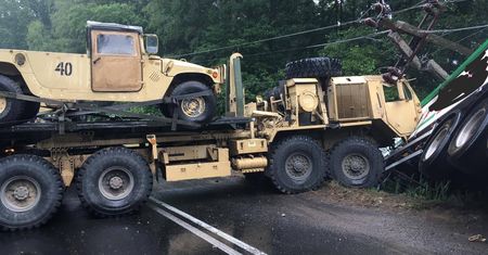 Konotop. Wypadek z udziałem ciężarówki armii USA
