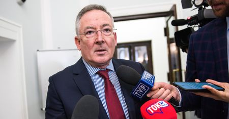 Nagranie z ostatnich chwil TVP Info. Trzęsienie ziemi