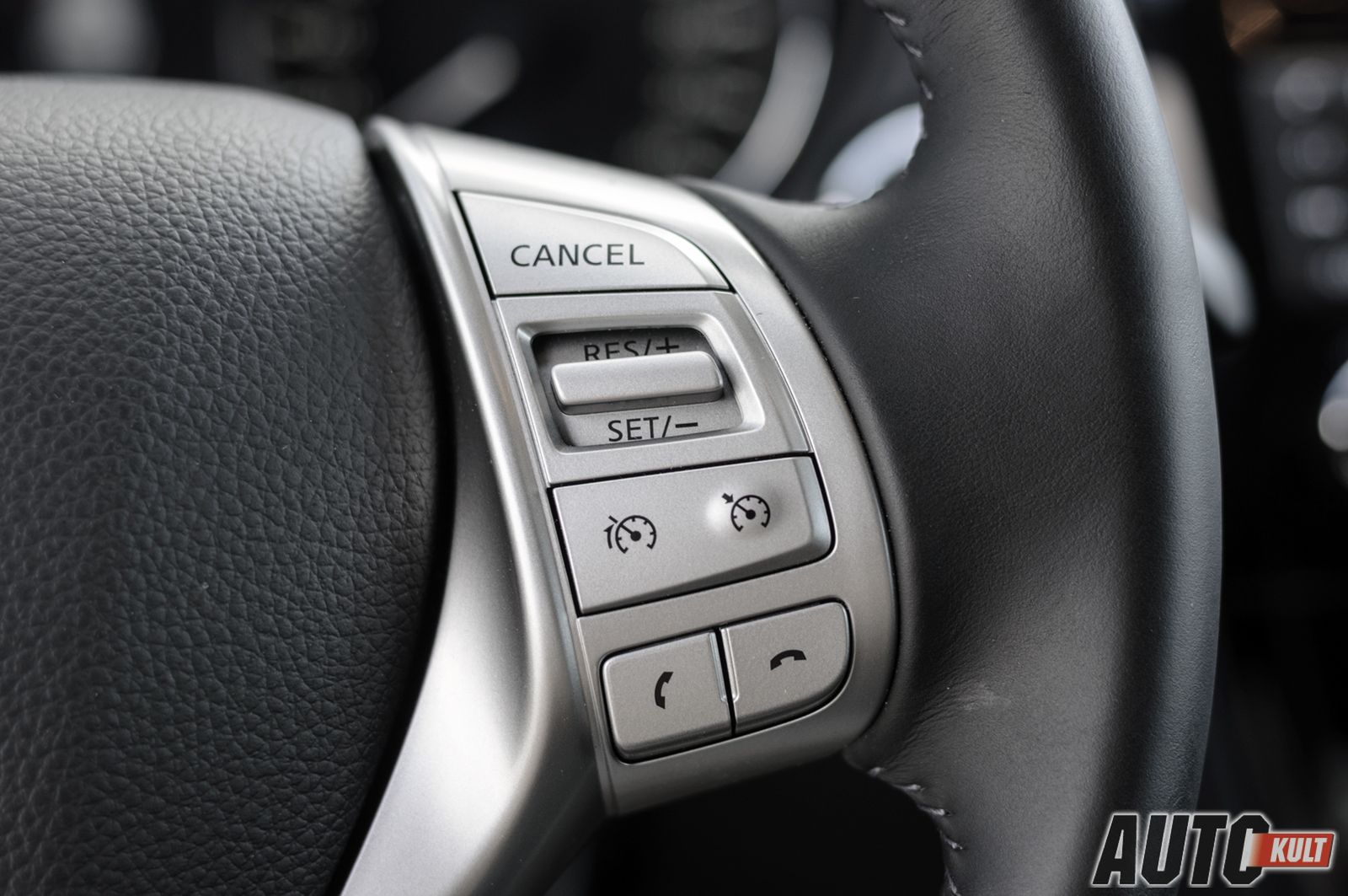 Nissan Qashqai dCi 130 4x4 Tekna - test [galeria zdjęć] 18