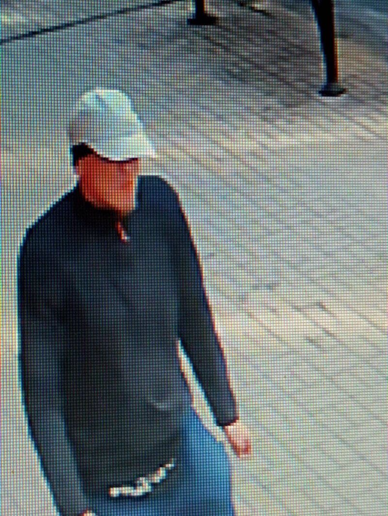 Napadł na sklep przy ul. Lubartowskiej, groził nożem ekspedientce