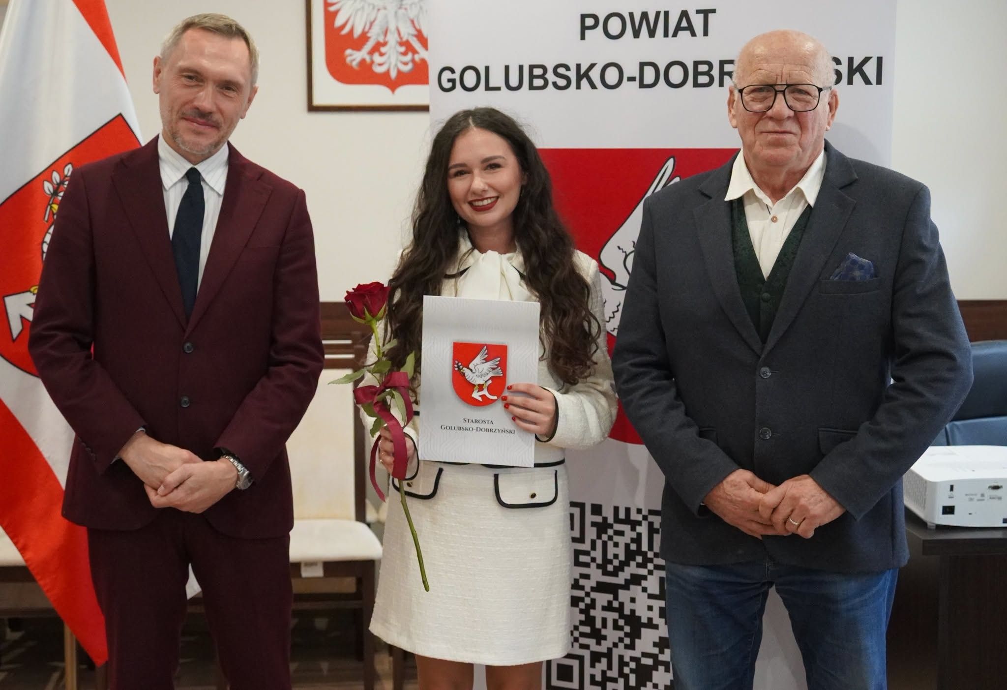 Nagrody otrzymali dyrektorzy i nauczyciele