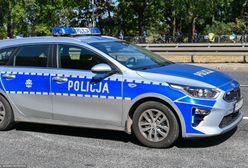 "Driftowali" wokół młodej pary, zatamowali ruch. Ustalenia policji