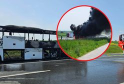 Autokar w ogniu na A4. W środku wycieczka szkolna z dziećmi