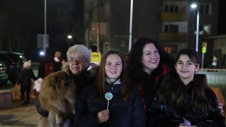 Na Jarmarku bawiły się całe rodziny.