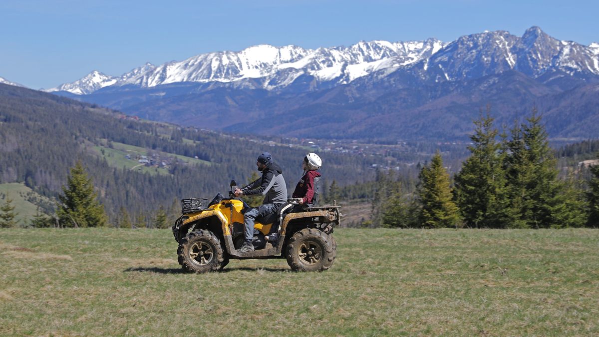 Quady i skutery to od lat problem Poronina czy Zakopanego