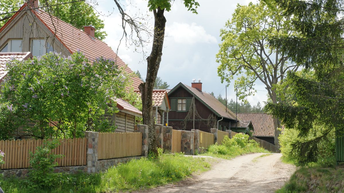 dom, na, wsi, domy, mazurska, architektura, budynki, bloki, blok, zabytki, zabytek, budynek, miasto, miasteczko, ulica, zabudowa, mieszkanie, mieszkania, kamienice, zabudowania, osiedle, dzielnica, drzewa, stary, budowa, obszarów wiejskich, kraj, farma, charakter, drewniane, drewna, krajobraz, drzew, bungalow, dach, gras, countryside, lato, historyczne, niebo, buda, wiejski, mazury, olsztyn