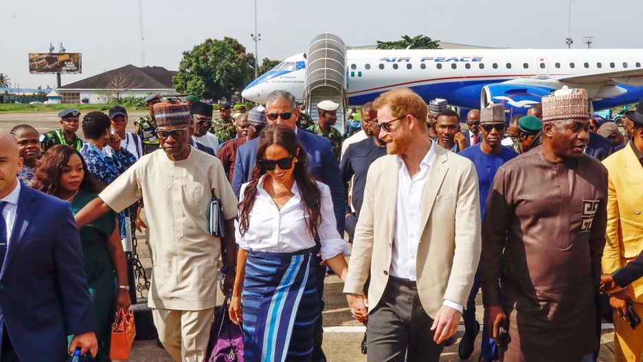 Meghan Markle i książę Harry nie uniknęli wpadek podczas wizyty w Nigerii
