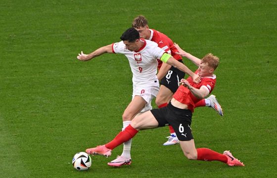 Polska kadra piłkarska to dziś "produkt popsuty". Każdy zawodnik twarzą porażki